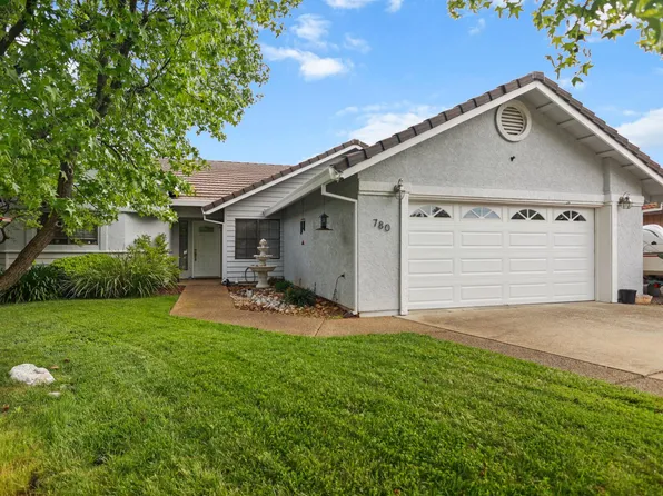 780 Teakwood Dr, Redding, CA 96003