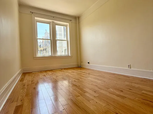 561 41st Street image 12 of 22