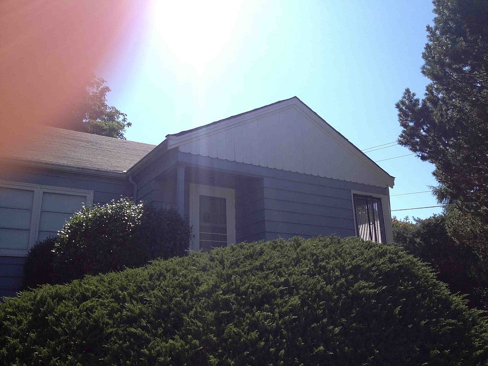 2nd image of 6002 27th Ave NE