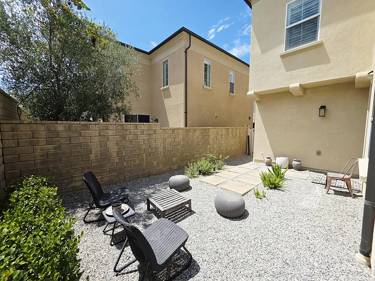 Propello Dr — Photo 39