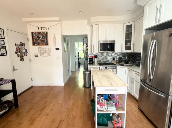 703 Mac Donough Street image 6 of 16