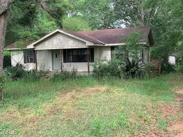 6605 McDonald Rd, Theodore, AL 36582