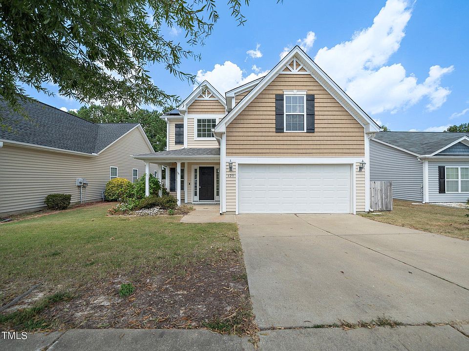 1st image of 423 Leyland Cypress Ln
