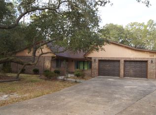 1015 Forest Rd, Niceville, FL 32578