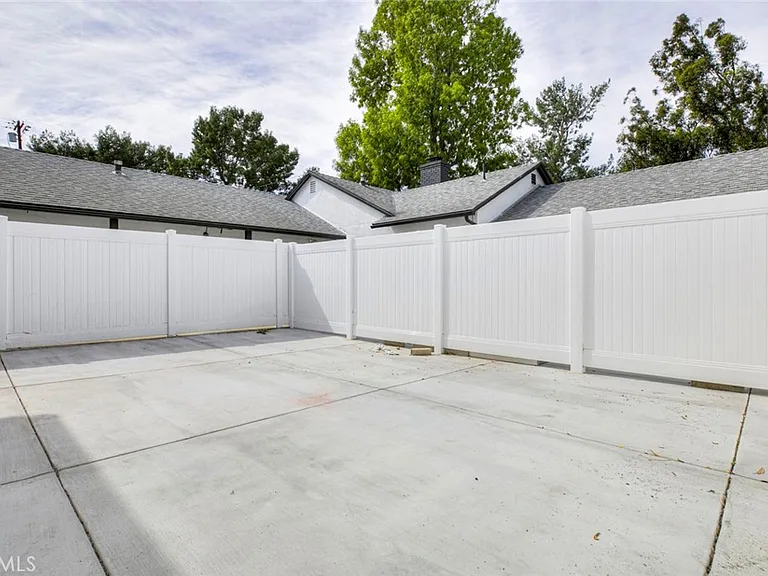 7300 N Firmament Ave — Photo 22