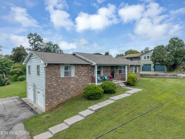 9504 Bob Gray Rd, Knoxville, TN 37923