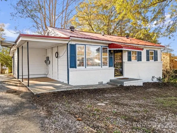 405 Telegraph Dr, Gastonia, NC 28056