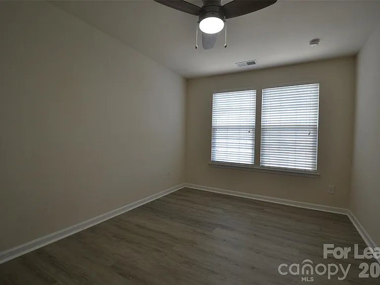 16208 Murphey Trail Ln — Photo 32