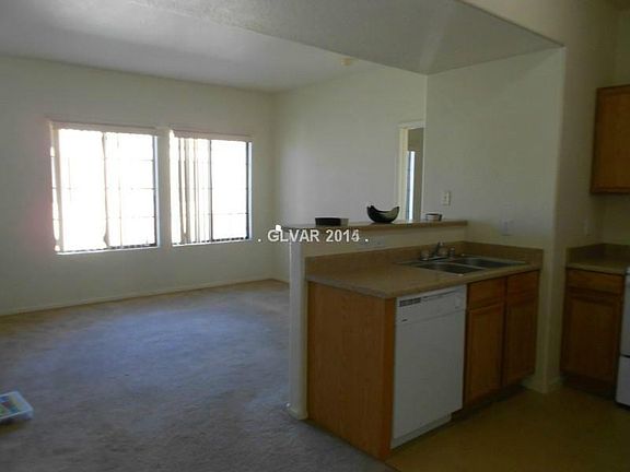 5th image of 2041 Hussium Hills St Unit 107
