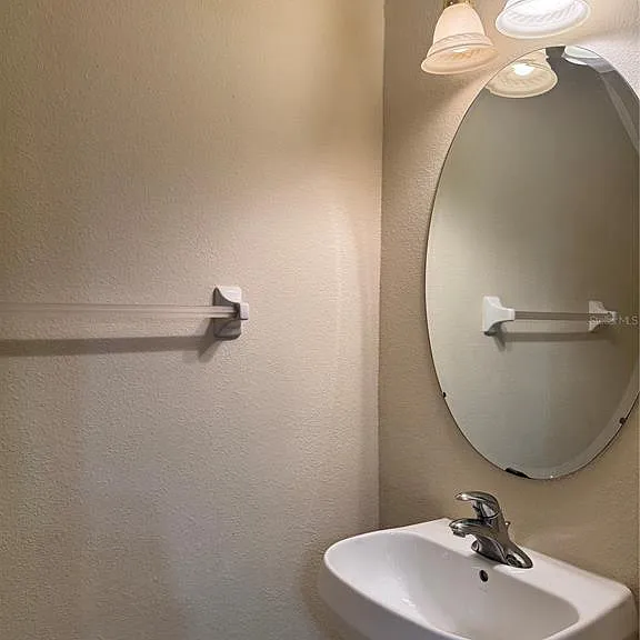 4107 Key Thatch Dr — Photo 8