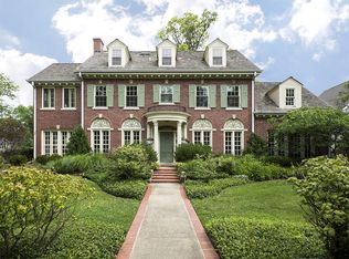 389 Woodlawn Ave, Glencoe, IL