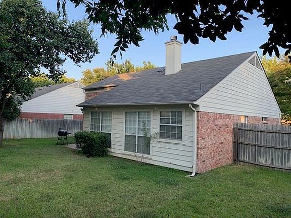 5th image of 8212 Cloverglen Ln