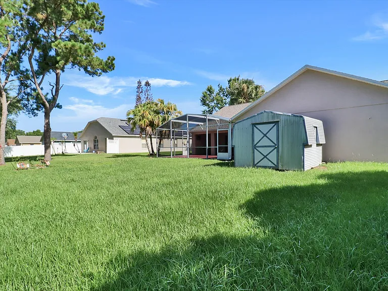 320 Saint Augustine Courtwind Ml — Photo 27