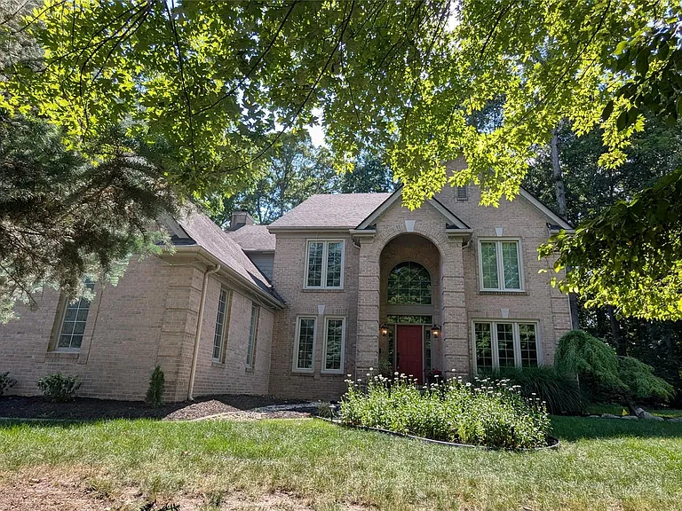 19691 Windridge Dr — Photo 28