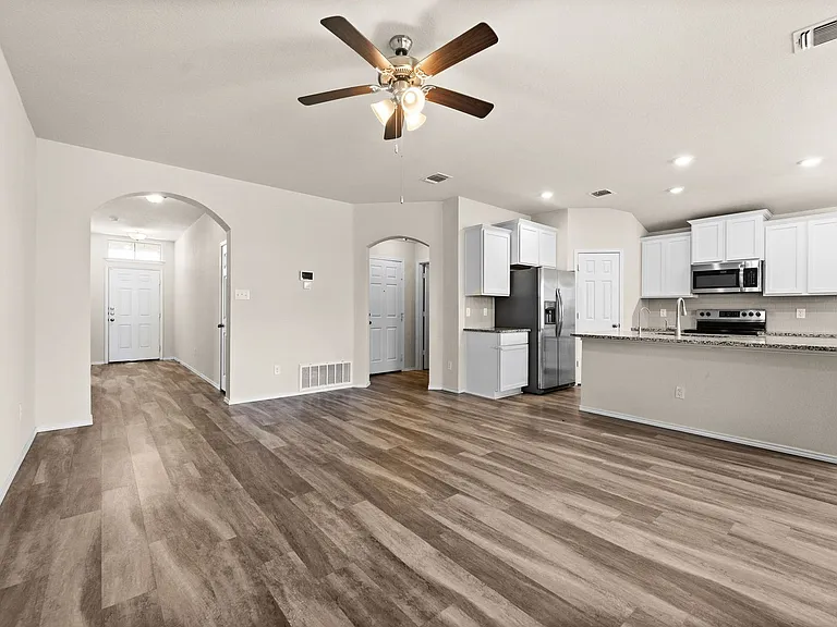 2503 Pintail Loop — Photo 3