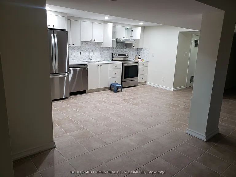 4 Appletree Ct — Photo 7