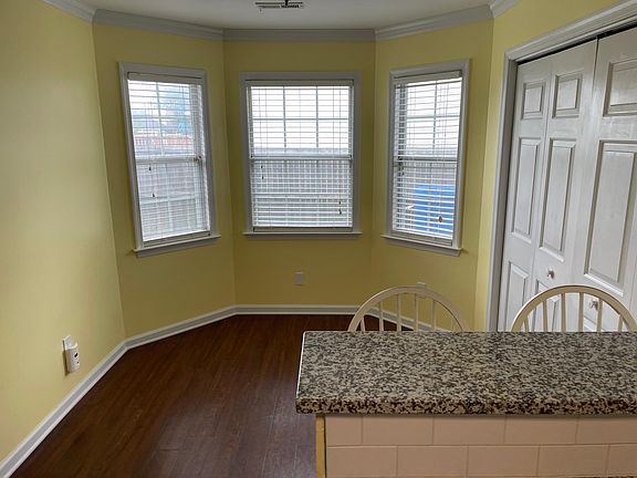 5th image of 1532 Bunsen Dr