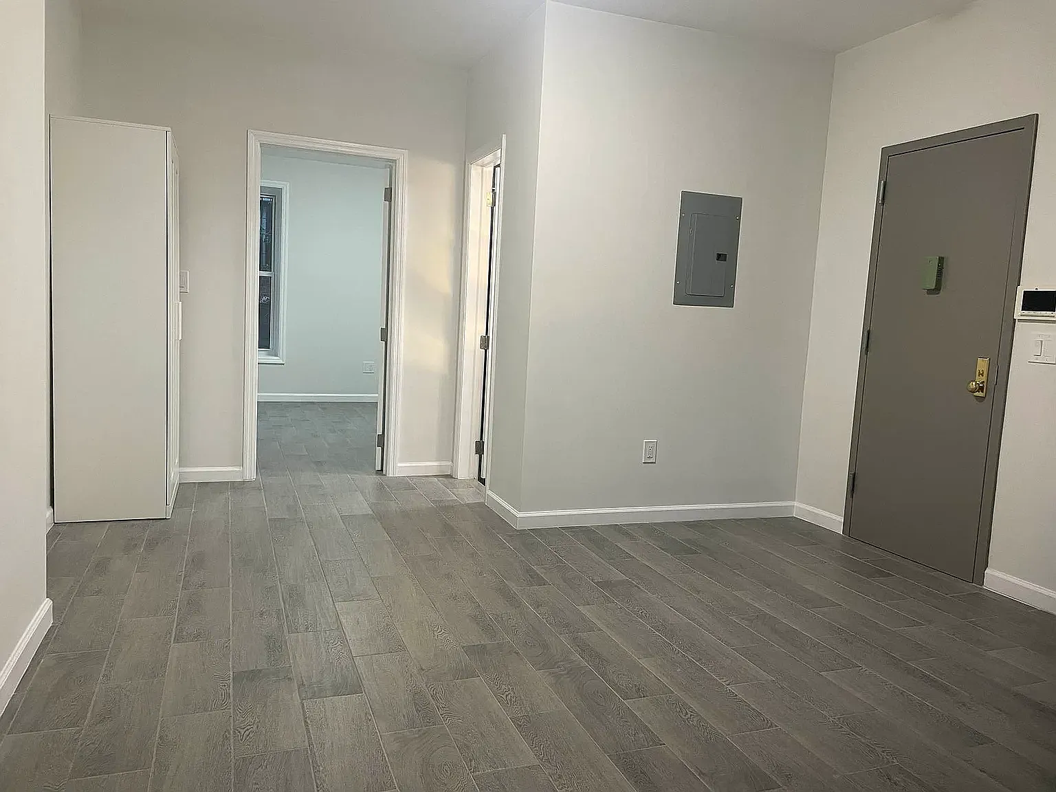 124 South First Street — Photo 1
