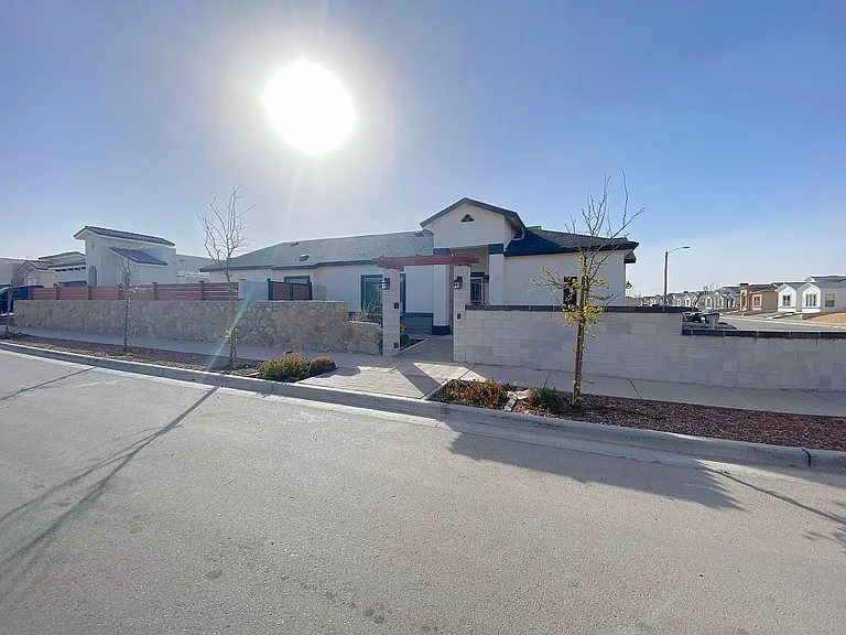 14944 Tierra Isaiah Ave — Photo 2