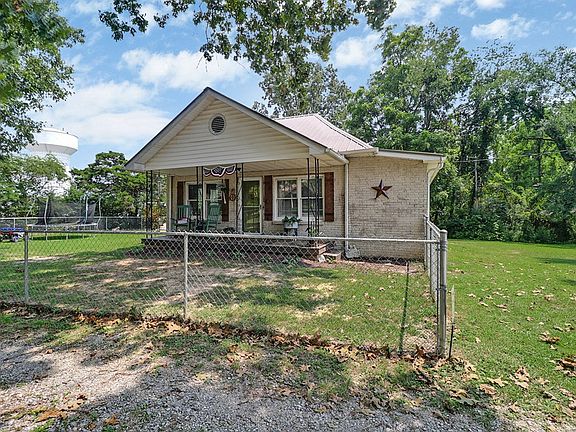 4th image of 226 Rugby Ave