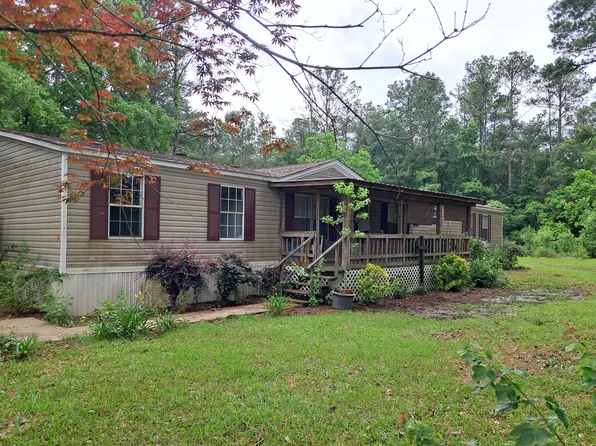 546 Baltzer Rd, Wetumpka, AL 36092