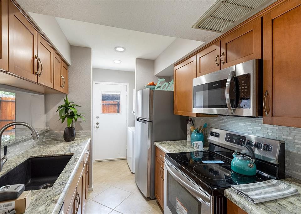 1st image of 2601 S Braeswood Blvd APT 101