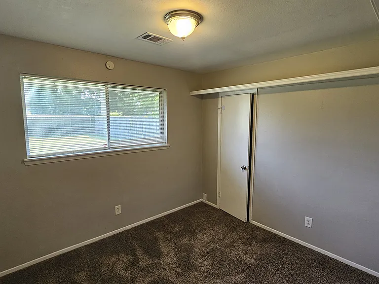 5118 Mauritz Dr — Photo 15