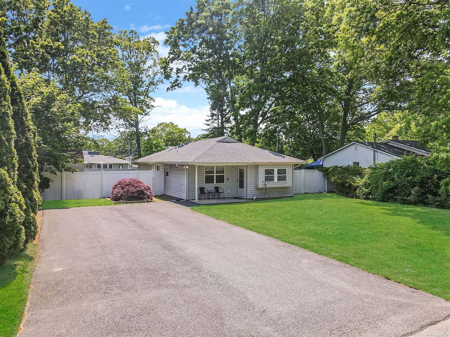 16 Forrestall Drive, Mastic, NY 11950 Zillow