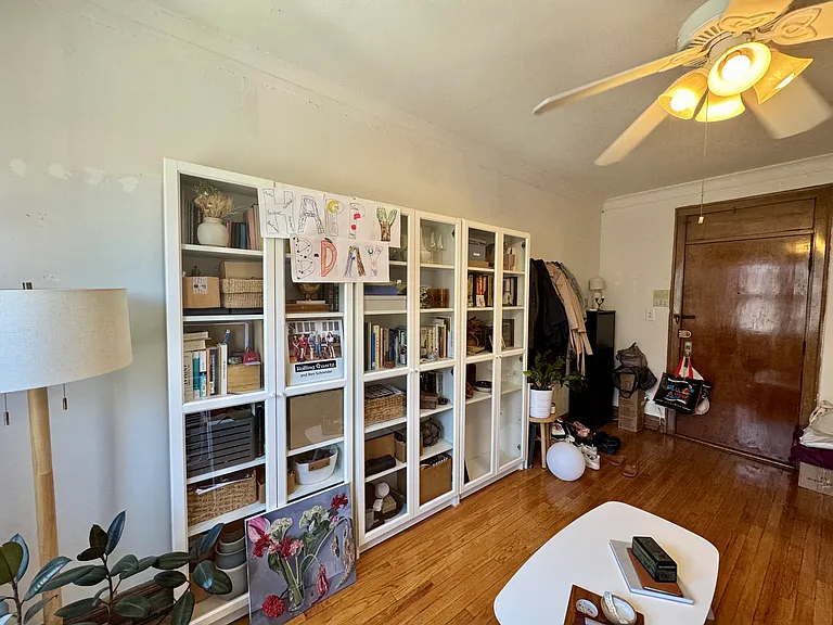 748 W Webster Ave #203 — Photo 15