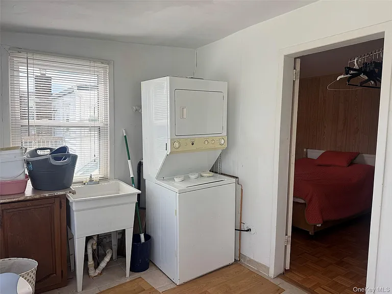 440 E Park Ave — Photo 13