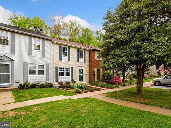 2nd image of 1430 Foxwood Ct