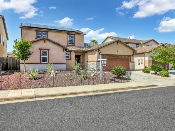 1402 Tevin Way, Madera, CA 93637