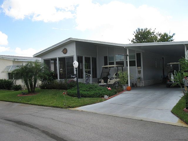 1st image of 218 York Cottage Dr