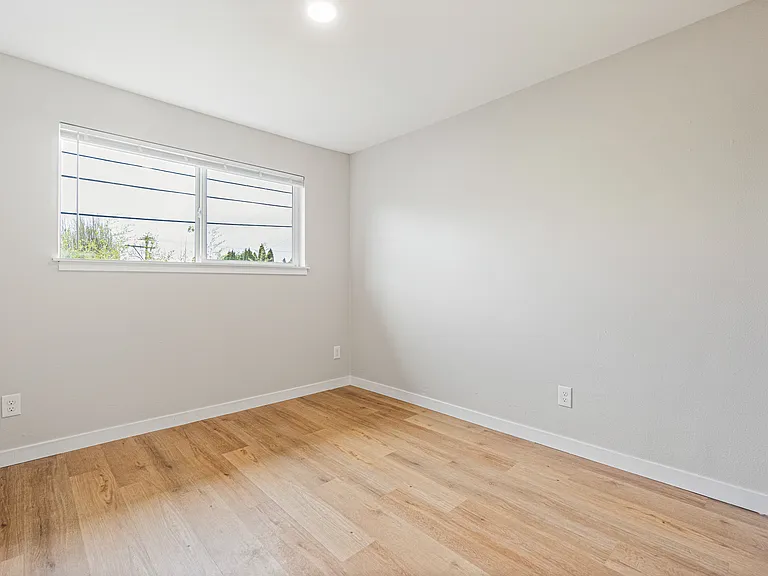 1203 Regents Blvd #2 — Photo 17