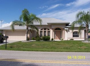 677 Rotonda Cir, Rotonda West, FL 33947
