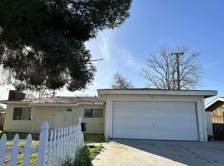 44949 5th St E, Lancaster, CA 93535