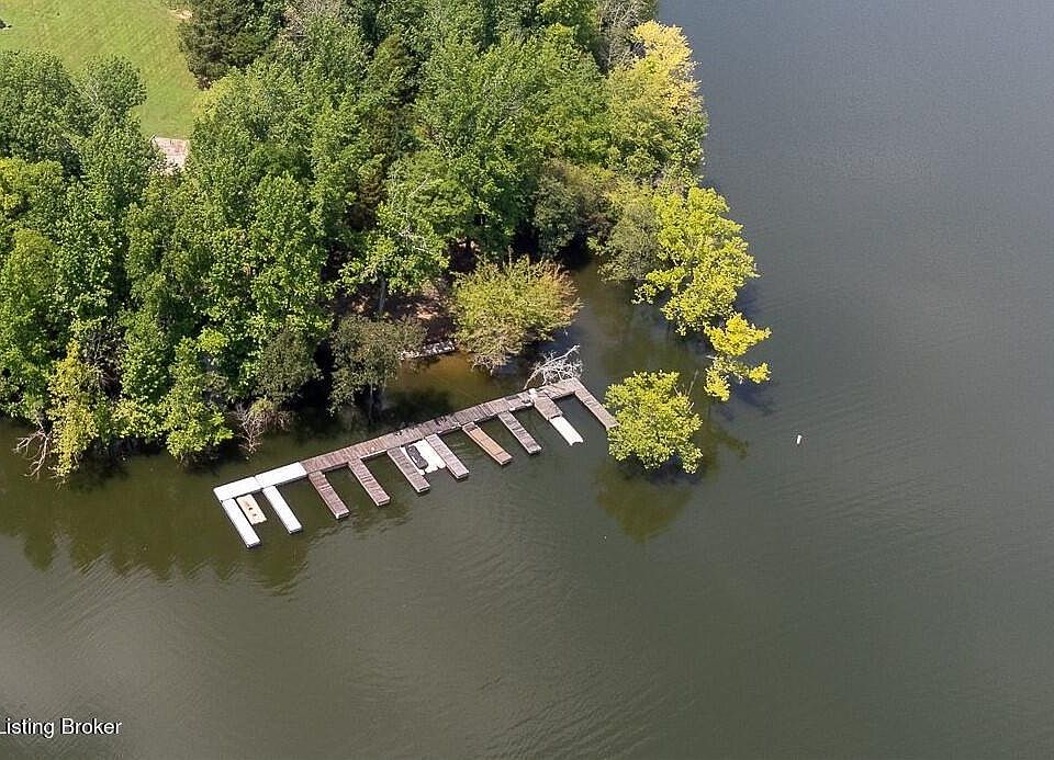 2nd image of 15 Cooks Creek Trl