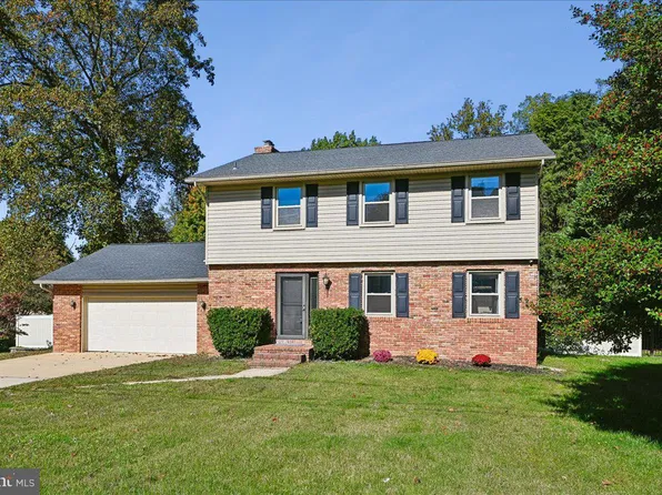 700 Mount Alban Dr, Annapolis, MD 21409