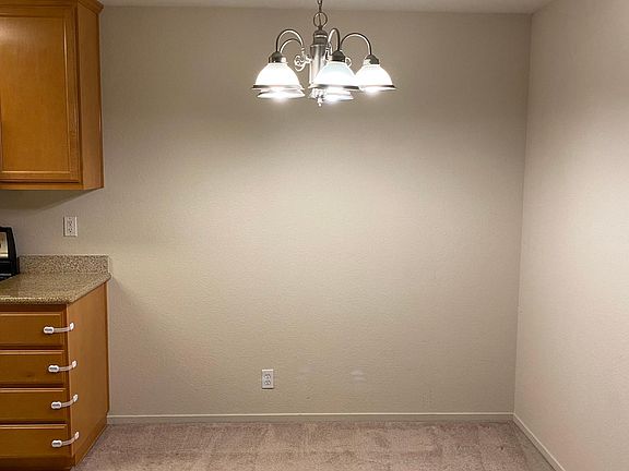 3rd image of 2653 Somerset Park Cir