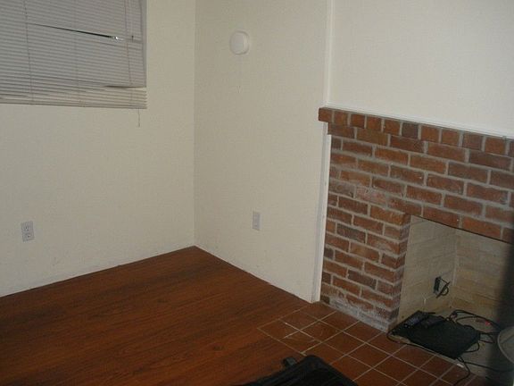4th image of 15115 29th Ln S