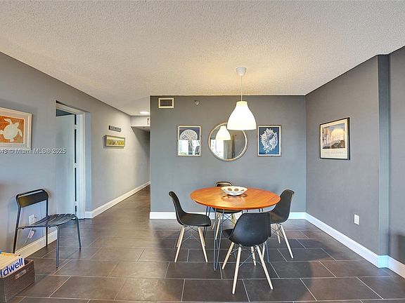 3rd image of 1201 S Ocean Dr #1201218N