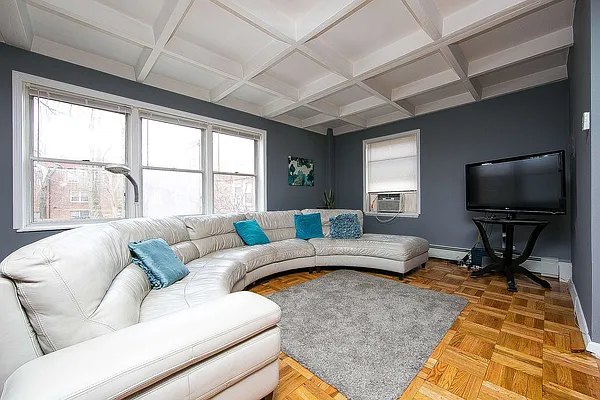 Sold by Century 21 American Homes | media 24