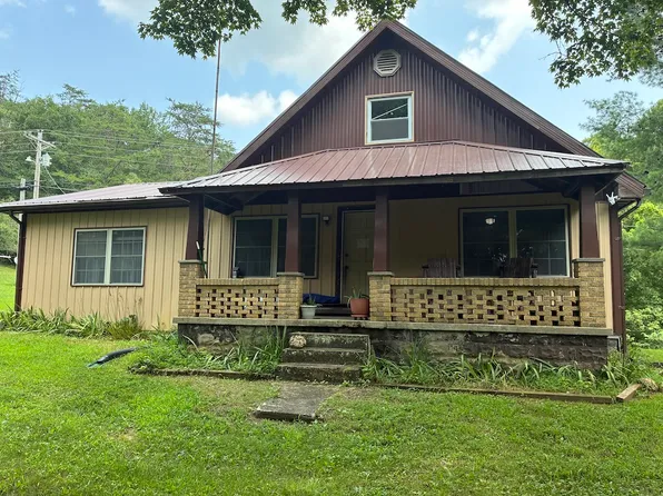 7046 S State Route 145, Birdseye, IN 47513