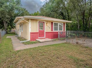 716 W 10th St, Junction City, KS 66441