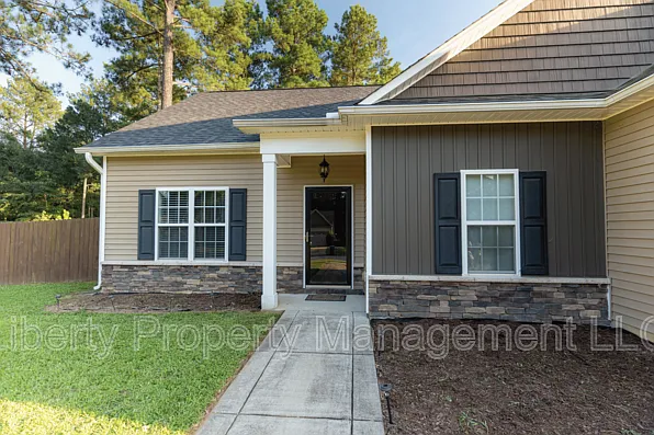 3 bed, 2.0 bath, 1553 sqft, $1,750 — Photo 2