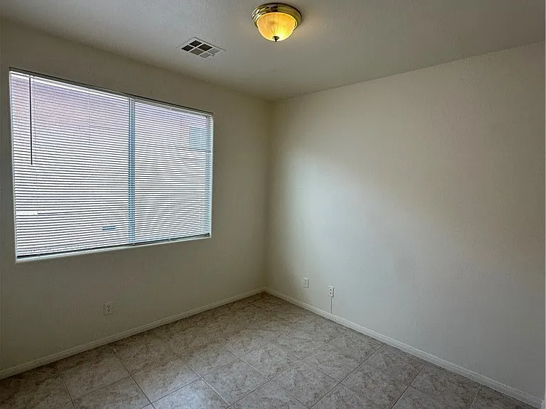 11056 Piedmont Valley Ave — Photo 10