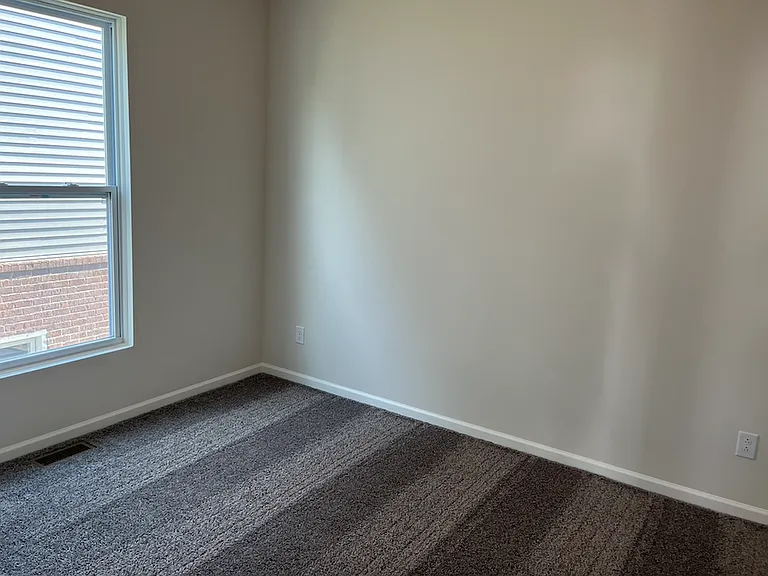 3494 Park Creek Ln — Photo 4