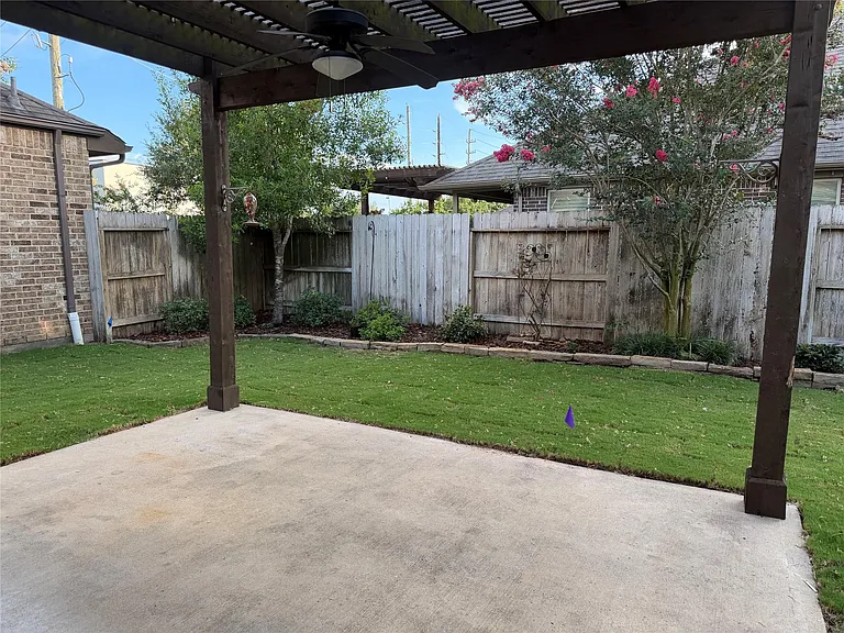 4906 Augusta Pointe Ct — Photo 31