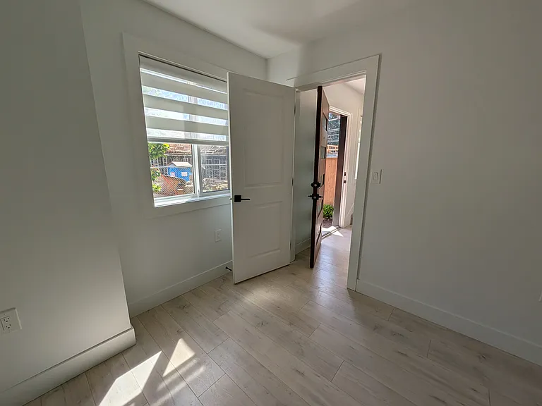 15950 Alder Pl #2 — Photo 14