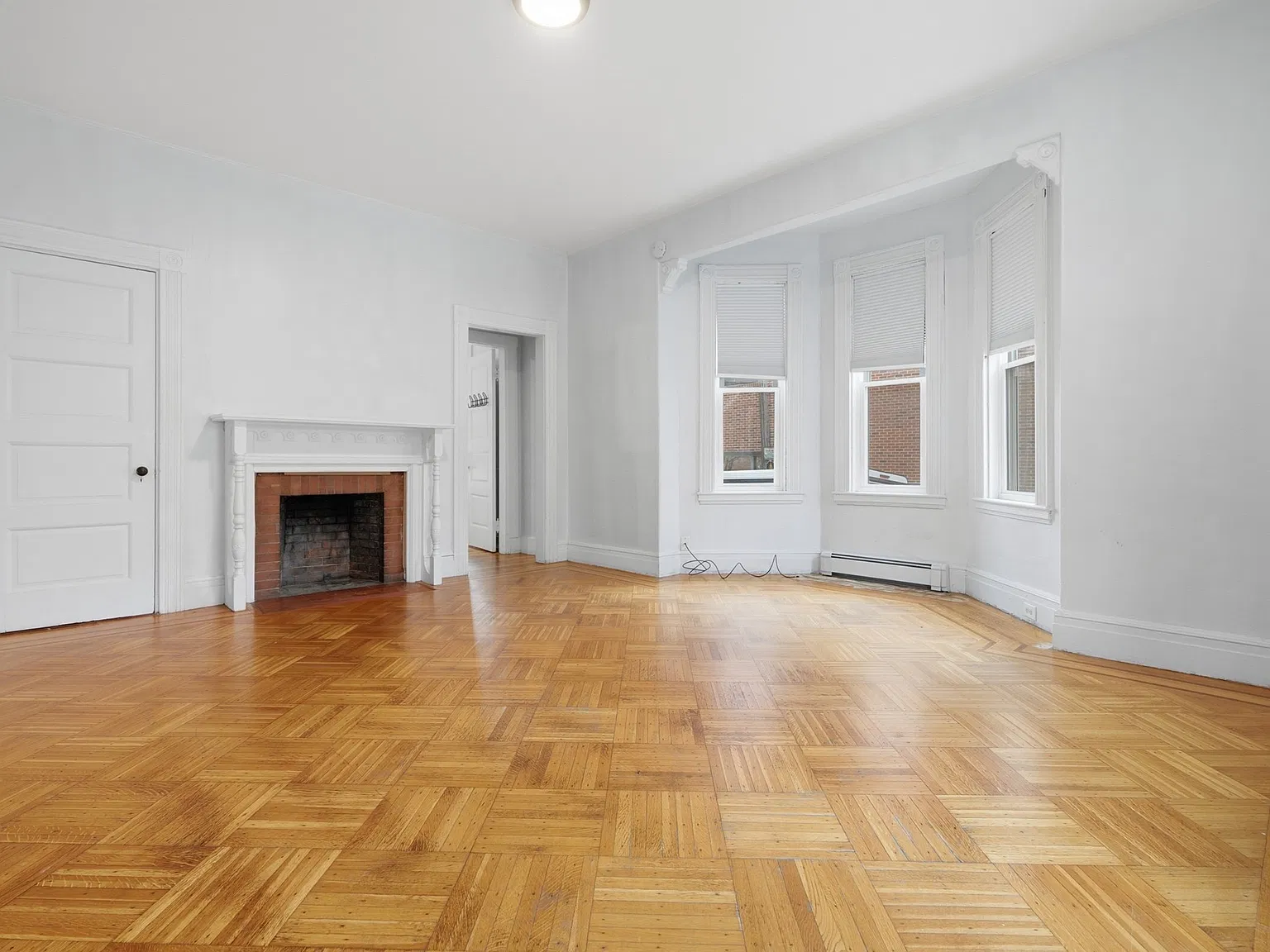 1 bed, 1.0 bath, 610 sqft, $2,200 — Photo 3
